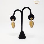 Aretes Topos Forma de Gota Puntiaguda con Cuarzo Amarillo