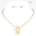 Collar Chain Dorado con Dije de Candado
