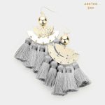 Aretes Grandes Dorados con Tassel Gris