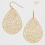 Aretes Forma de Gota Dorado Filigrana Baño en Oro