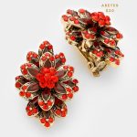 Aretes Topos Flor Dorada con Cristales Rojos Clip On Broche Presión