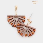 Aretes en Madera Forma de Abanico