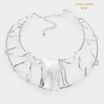 Cuellera con Dije de Cristal Plateado