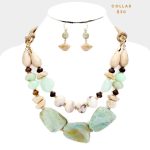 Collar Corto de 2 Layers con Piedras Varias