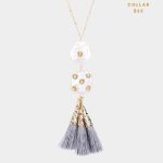 Collar Largo con Concha de Nacar y Tassel Gris