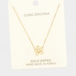 Collar Cadenita Bañada en Oro con Dije de Flor con Zircon
